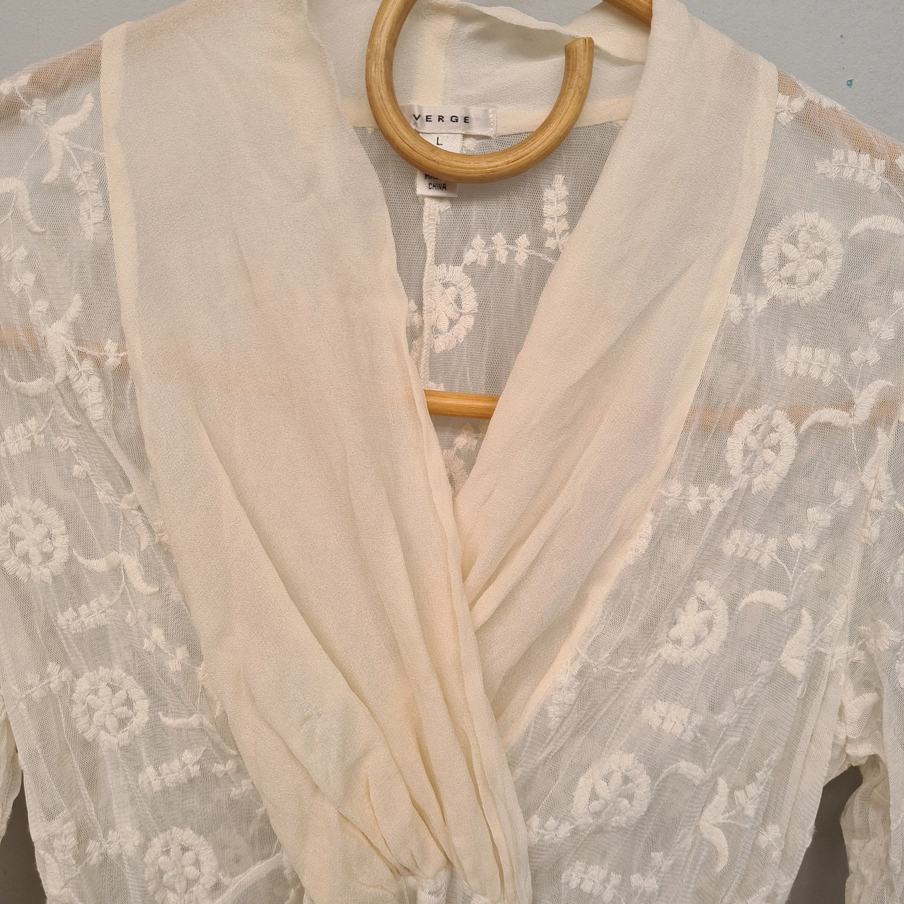 SILK BLOUSE SIZE L